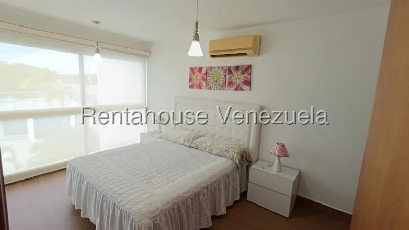 Townhouse (Duplex) en Venta en Puerto Encantado, Miranda - 32