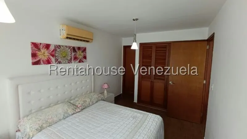 Townhouse (Duplex) en Venta en Puerto Encantado, Miranda - 33