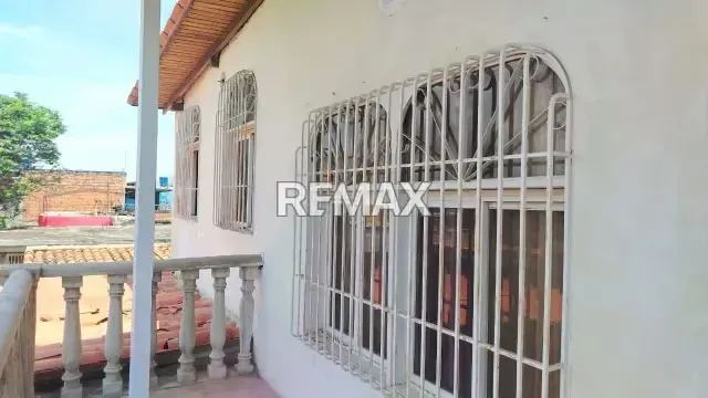VENTA CASA DE 2 NIVELES EN EL OESTE, PUEBLO NUEVO - 9
