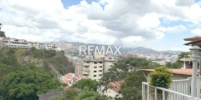 QUINTA EN VENTA EN COLINAS DE SANTA MÓNICA CALLE CERRADA 26-62 - 2