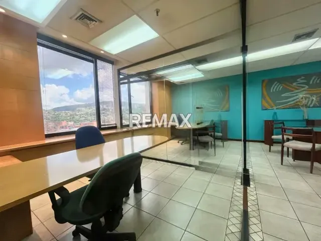 Alquiler | Oficina | Torre Humboldt |1 Baño interno, Puesto de estacionamiento, propio por documento, amoblado, Piso 16. Hermosa Vista - 3