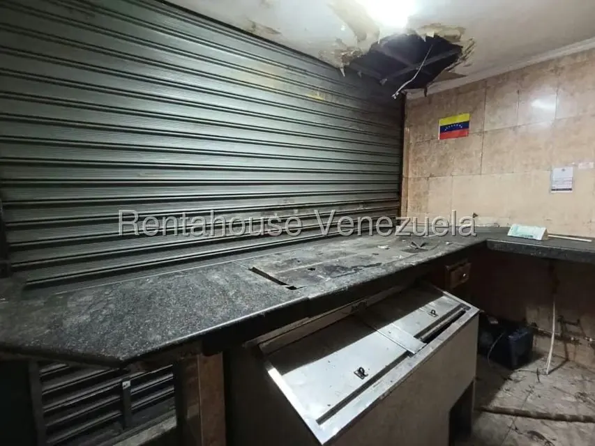Local Comercial en Alquiler en Parroquia Santa Teresa, Distrito Metropolitano - 11