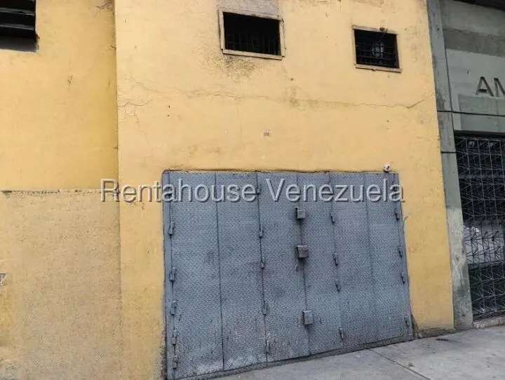 Local Comercial en Alquiler en Parroquia Santa Teresa, Distrito Metropolitano - 12