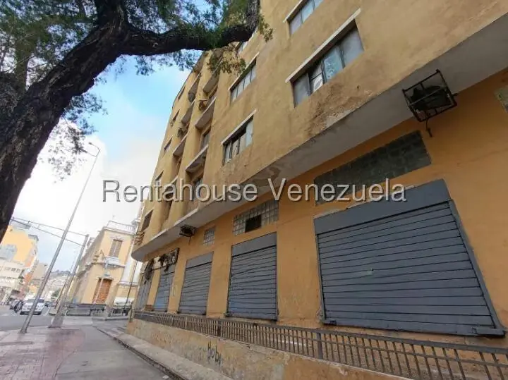 Local Comercial en Alquiler en Parroquia Santa Teresa, Distrito Metropolitano - 13