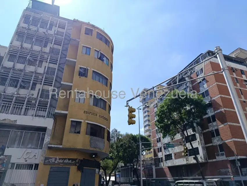 Local Comercial en Alquiler en Parroquia Santa Teresa, Distrito Metropolitano - 14