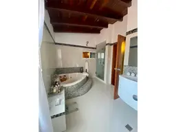 Vista 12