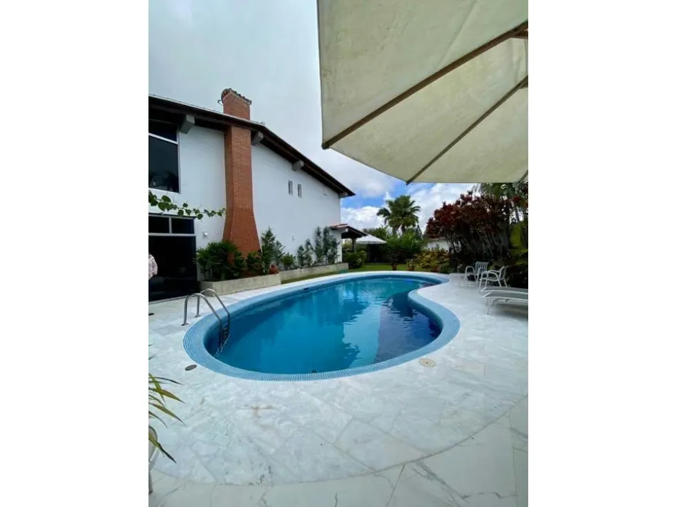 Vendo casa 500m2 6h/6b/4p Lomas de La Lagunita 4722 - 6