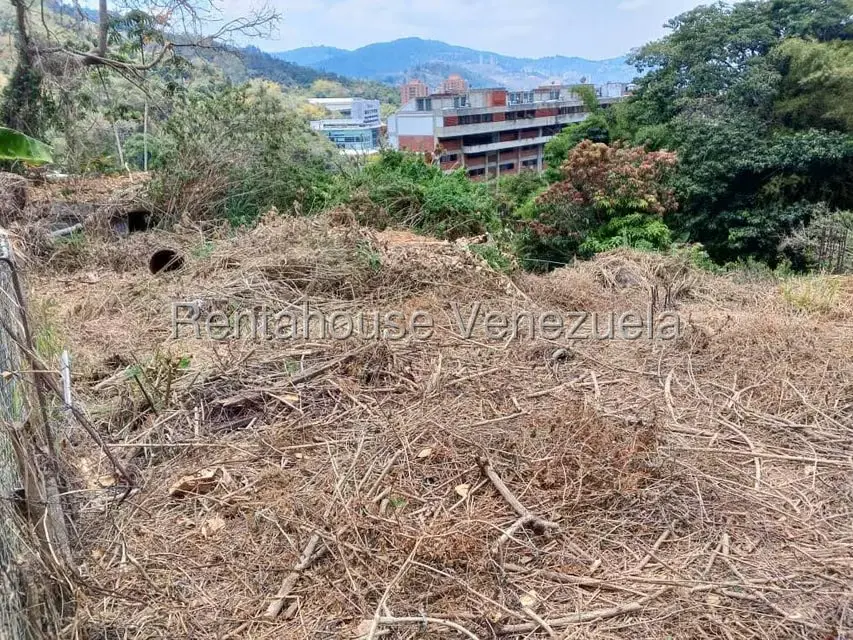 Terreno (Residencial) en Venta en La Tahona, Distrito Metropolitano - 2