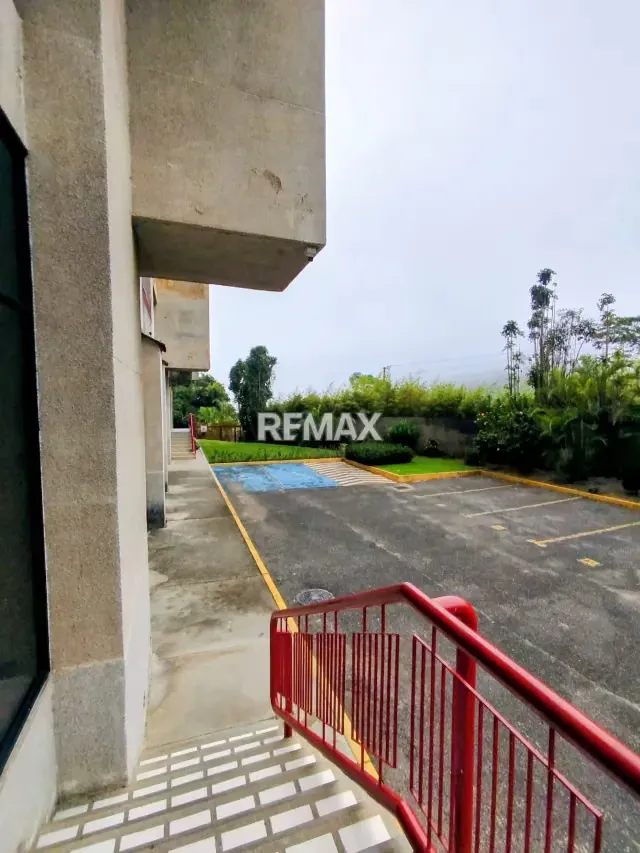 Venta de oportunidad en Vista Daymar, Parque Caiza - 4
