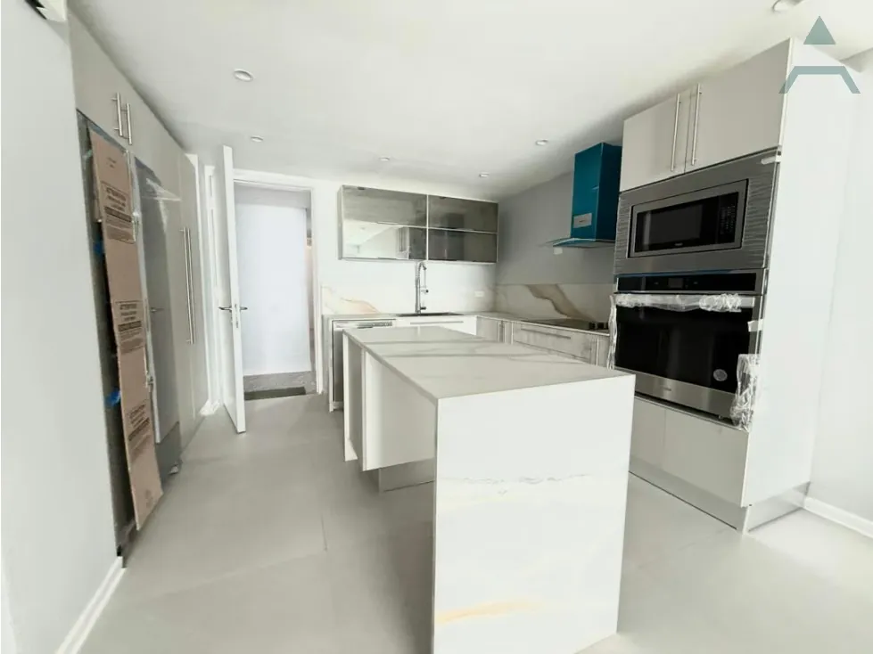 Se vende Apto 140m² 3h/3b/3p Alto Hatillo