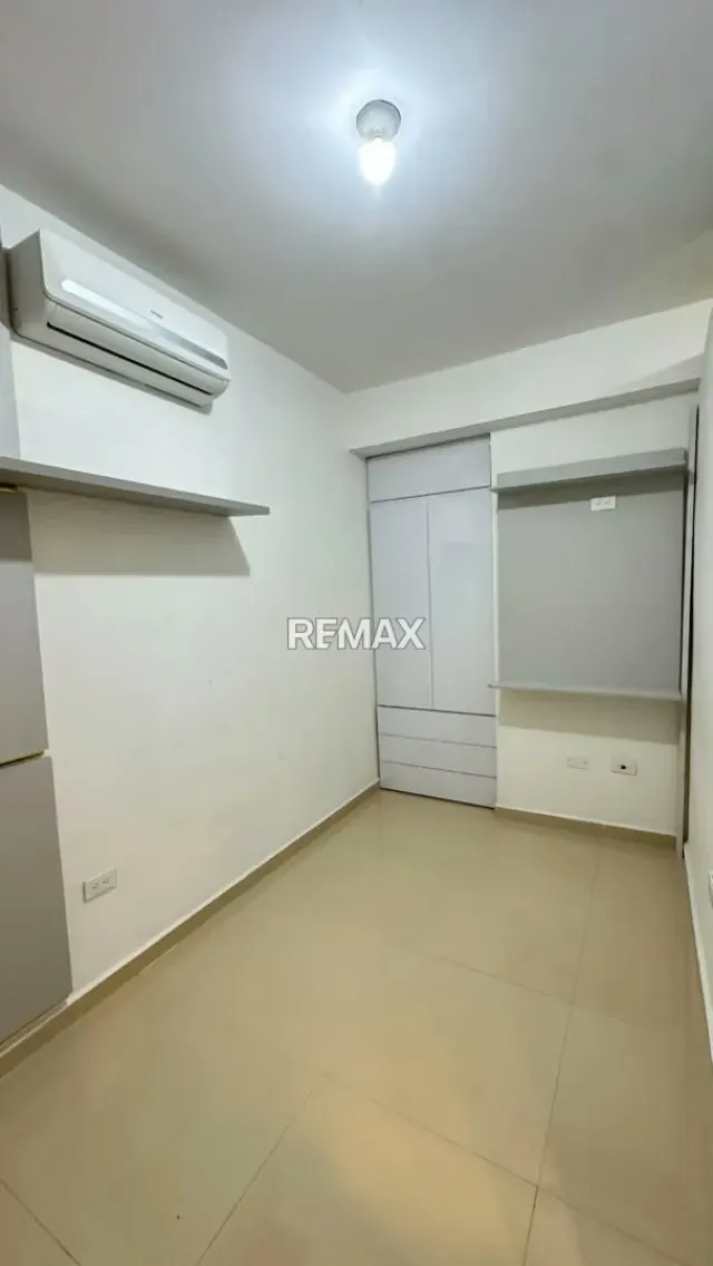 En VENTA apartamento en San Juan Bautista IV Ubicado en piso 9 Torre A - 6