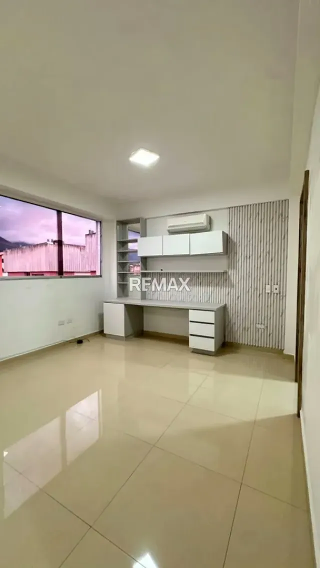 En VENTA apartamento en San Juan Bautista IV Ubicado en piso 9 Torre A - 10