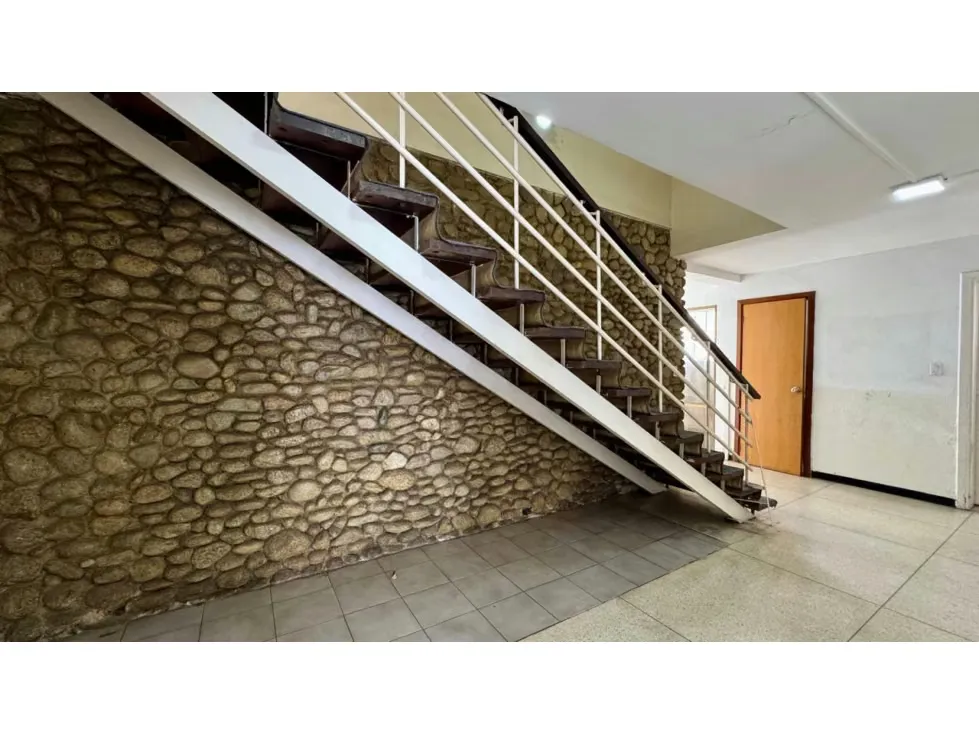 VENTA CASA COMERCIAL CHUAO - 7
