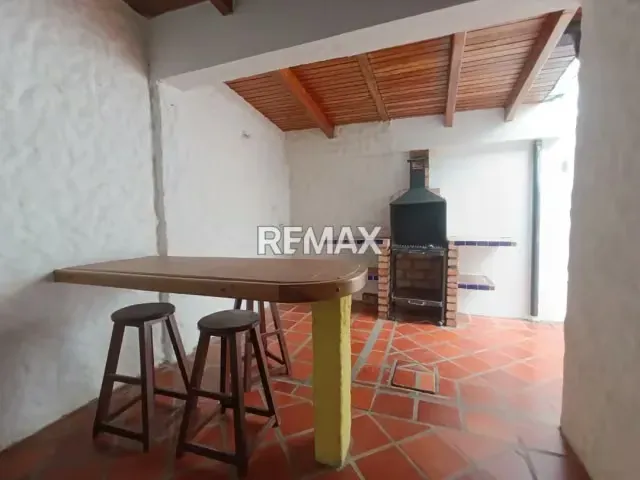 CASA EN VENTA EN TUCAPE - 3