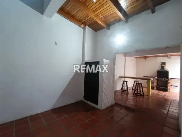 CASA EN VENTA EN TUCAPE - 4