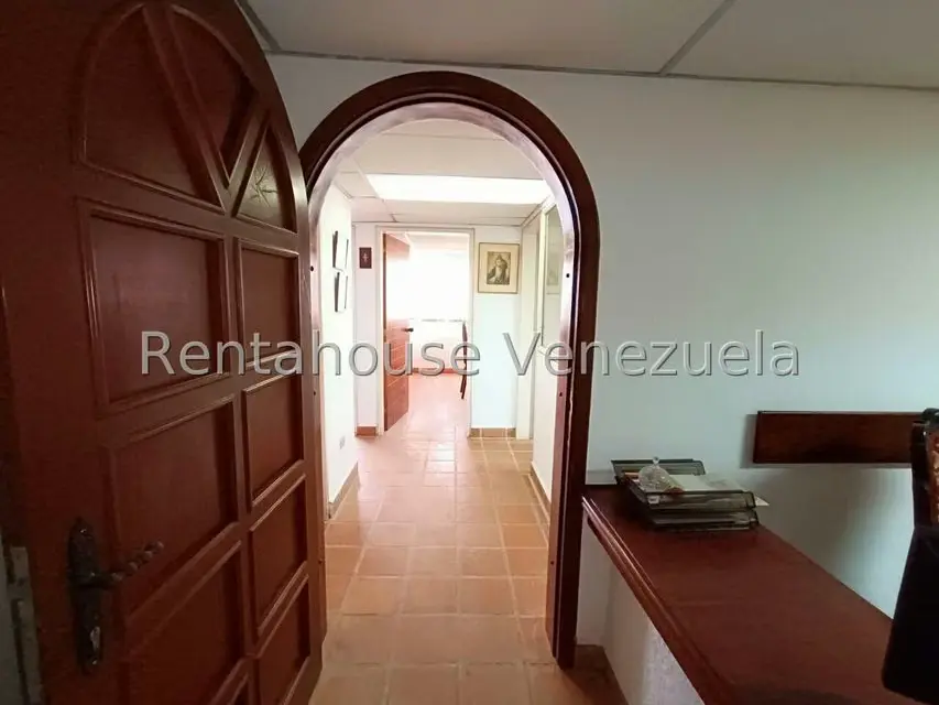 Oficina en Alquiler en Las Acacias, Carabobo - 8