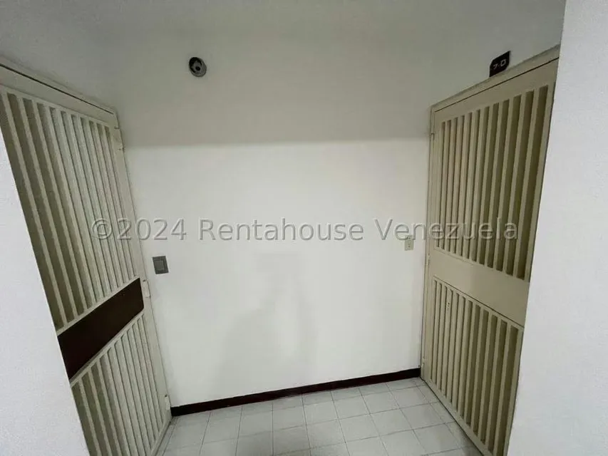 Apartamento (1 Nivel) en Venta en Terrazas del Avila, Distrito Metropolitano - 19