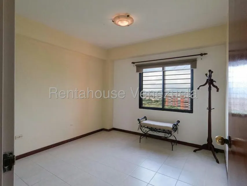 Apartamento (1 Nivel) en Venta en Nueva Segovia, Lara - 12