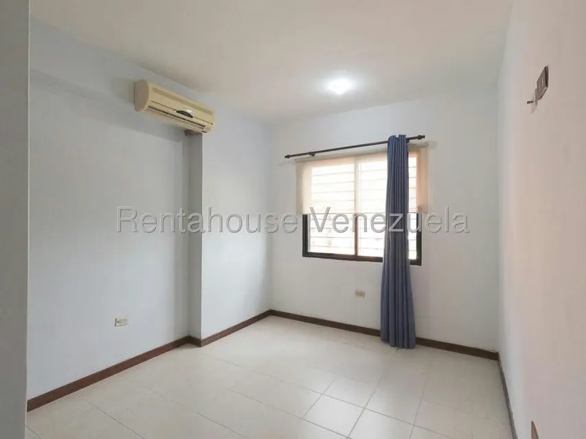 Apartamento (1 Nivel) en Venta en Nueva Segovia, Lara - 9