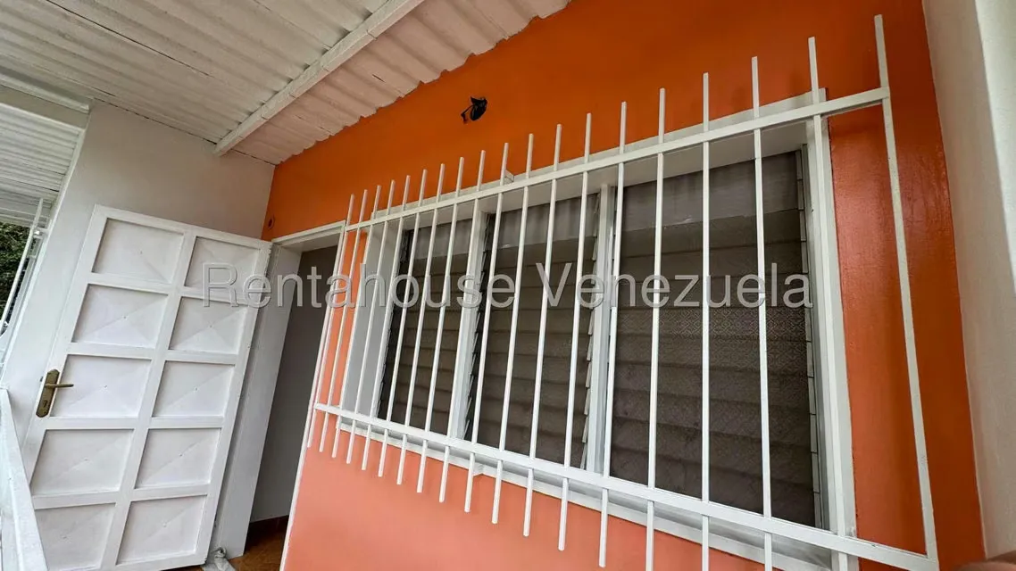 Casa (1 Nivel) en Alquiler en La Candelaria, Aragua - 12