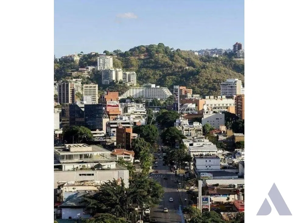 Vendo edificio 1214m2 Las Mercedes 1516