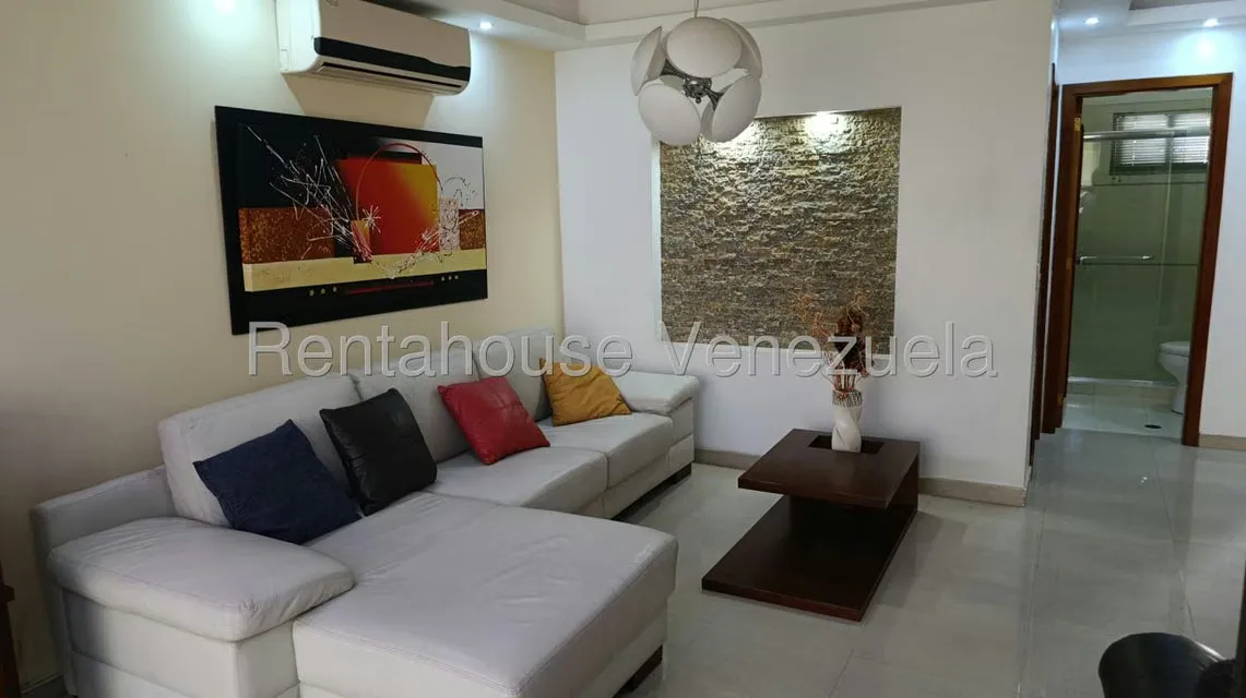 Townhouse (Duplex) en Venta en Trigal Norte, Carabobo - 11
