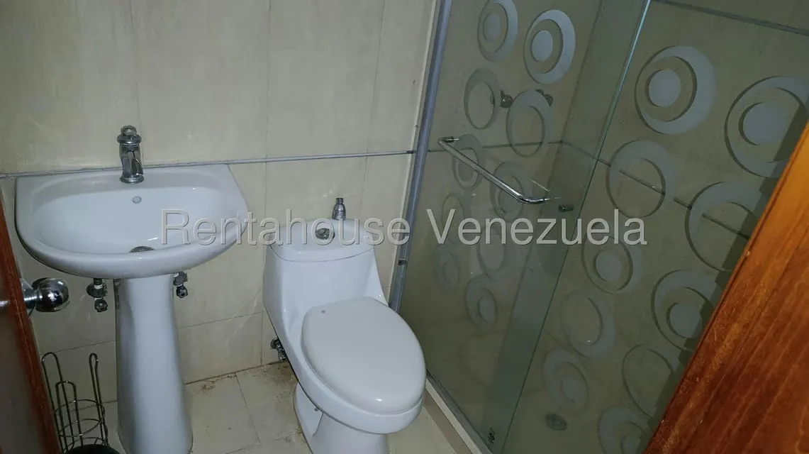 Townhouse (Duplex) en Venta en Trigal Norte, Carabobo - 37