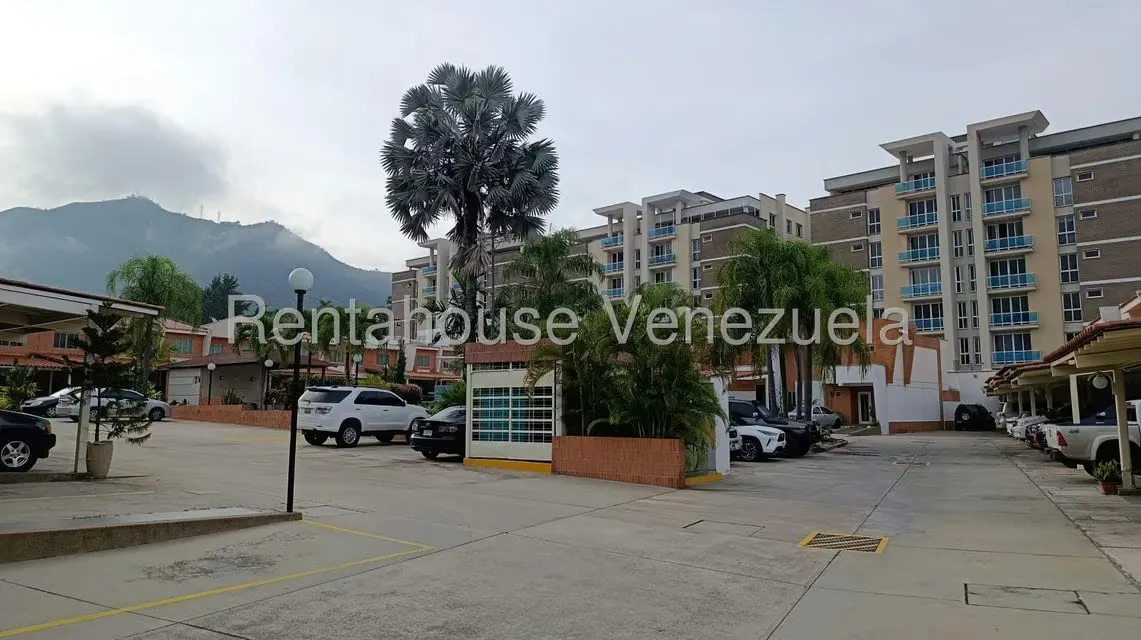 Townhouse (Duplex) en Venta en Trigal Norte, Carabobo - 43