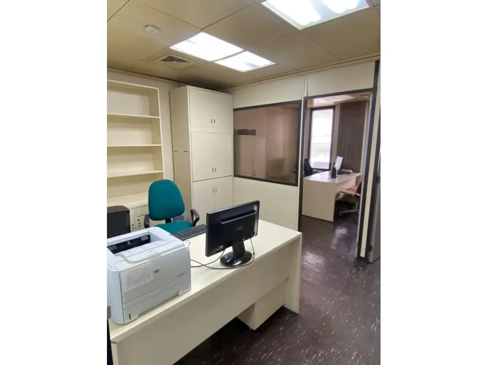 Alquilo oficina 257m2 Chacao 2121 - 10