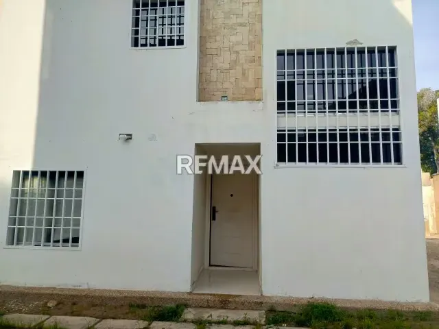 Venta de townhouse Urbanización San José Cantarrana, Cumaná - 3