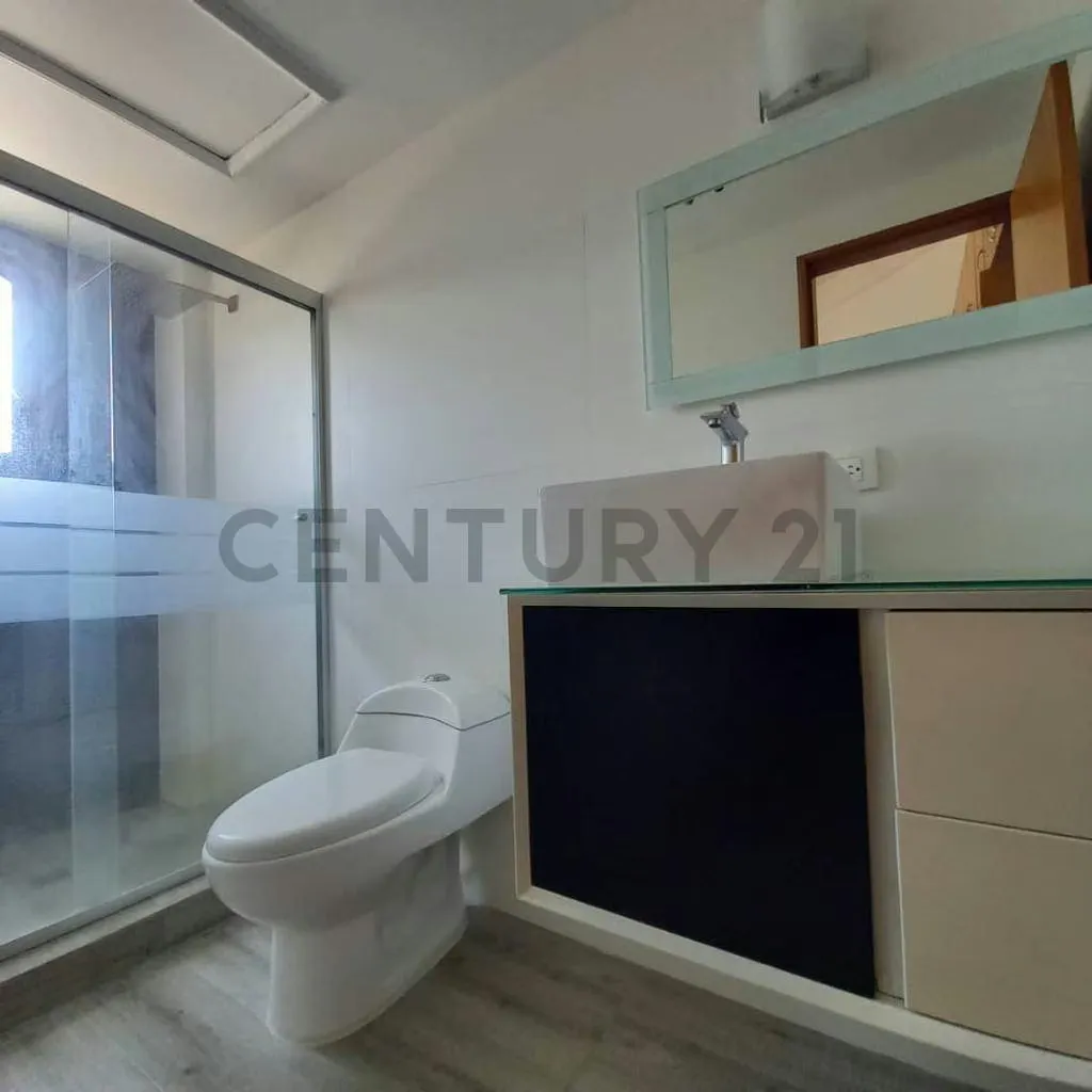 Disponible para alquiler inmediato amoblados dentro del complejo Pueblo Viejo. - 5