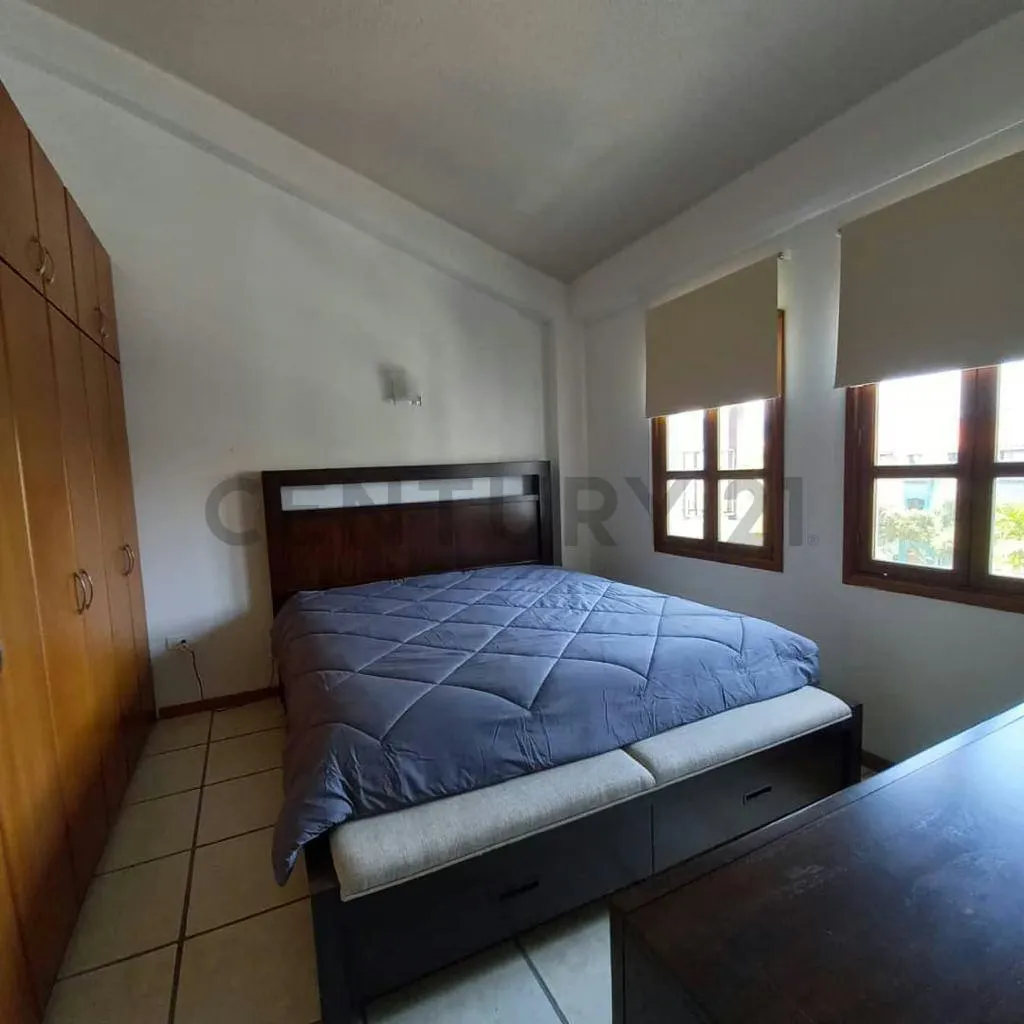 Disponible para alquiler inmediato amoblados dentro del complejo Pueblo Viejo. - 6