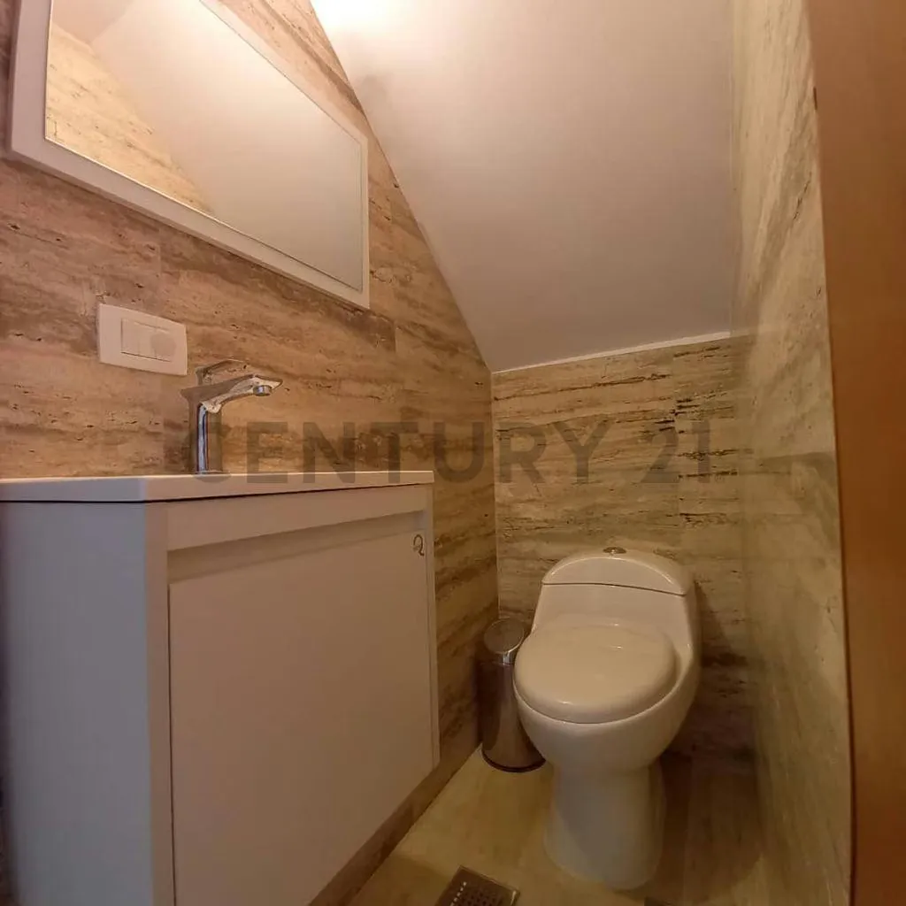 Disponible para alquiler inmediato amoblados dentro del complejo Pueblo Viejo. - 7