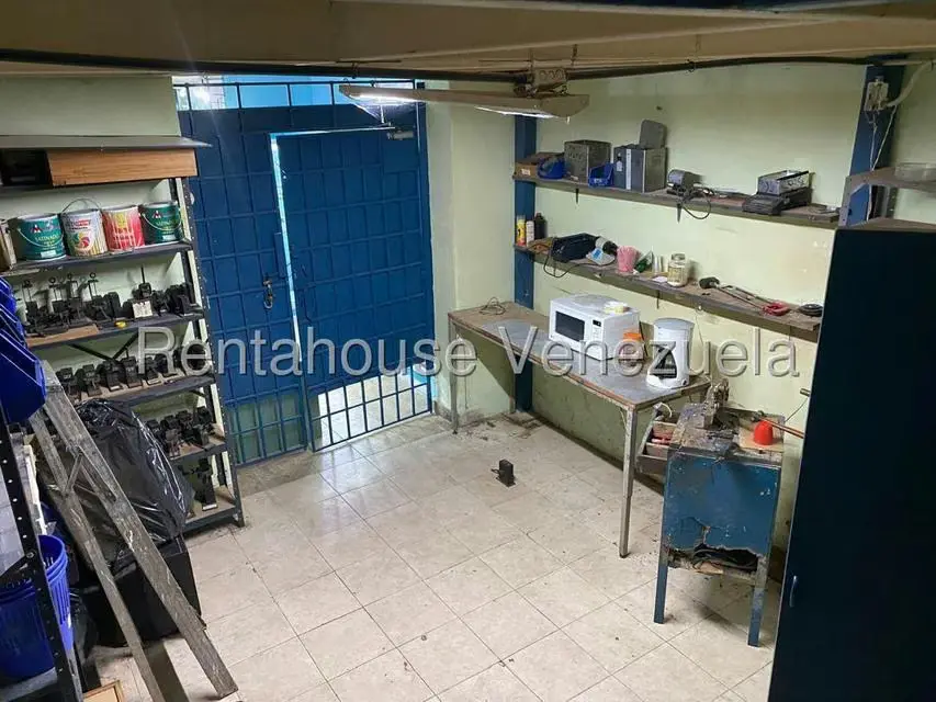 Local Comercial en Venta en Parroquia Catedral, Distrito Metropolitano - 14