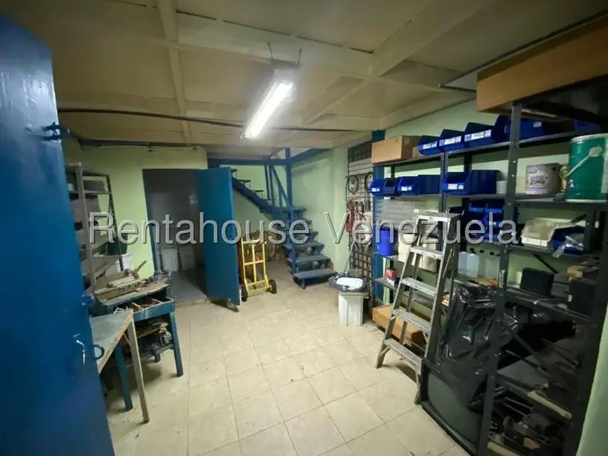 Local Comercial en Venta en Parroquia Catedral, Distrito Metropolitano - 15