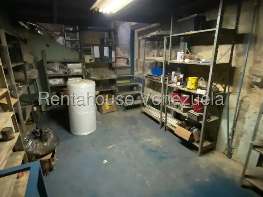 Local Comercial en Venta en Parroquia Catedral, Distrito Metropolitano - 17
