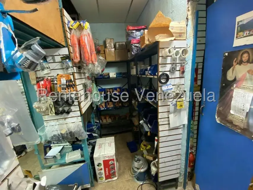Local Comercial en Venta en Parroquia Catedral, Distrito Metropolitano - 34