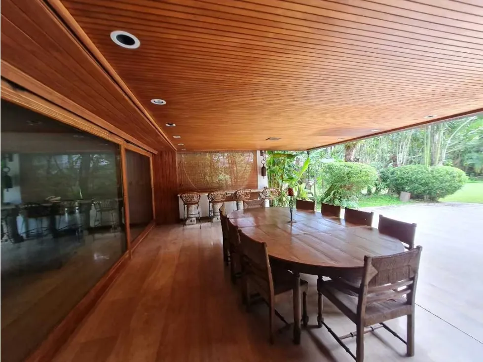 Vendo mansion 950m2 Valle Arriba 8160 - 9