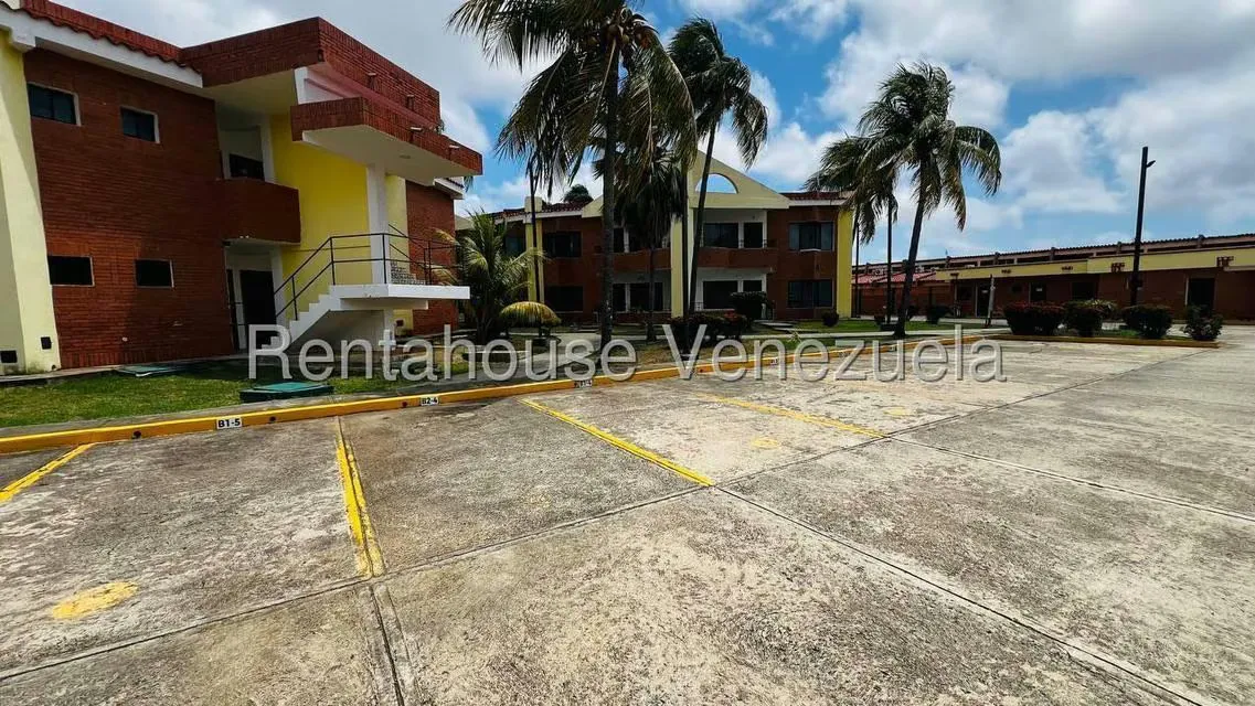 Apartamento (1 Nivel) en Venta en Flamingo, Falcon - 26