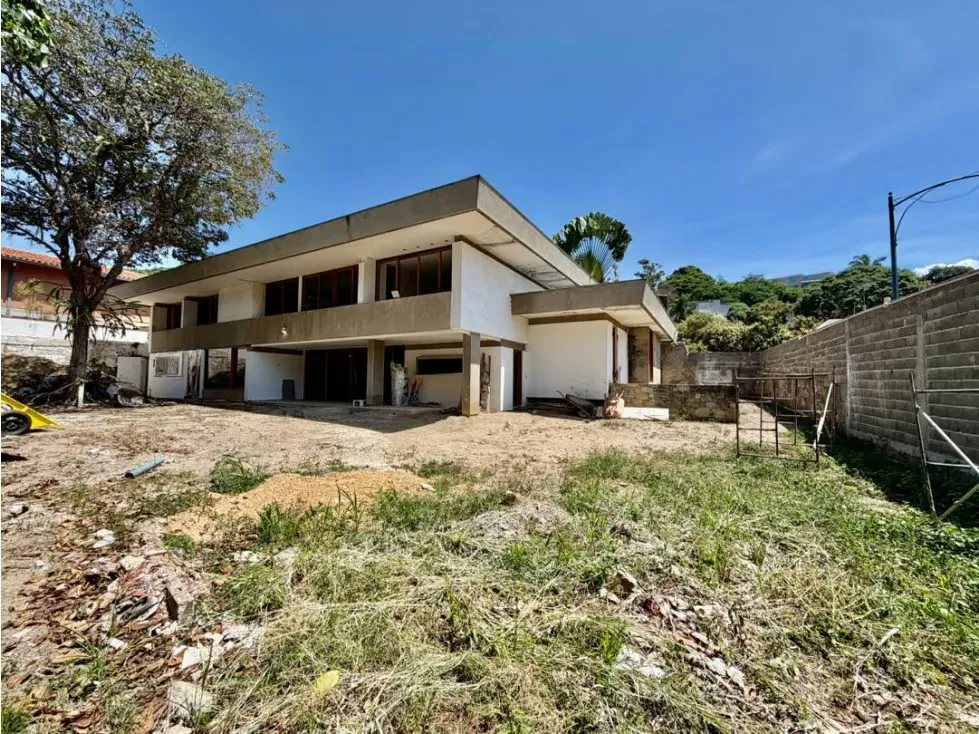 Se vende casa 750m2 4h+s+ch/6b/6p Prados del Este - 11