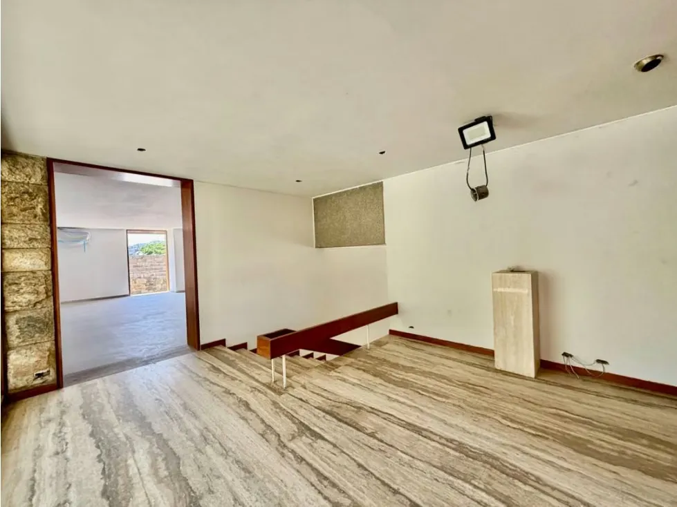 Se vende casa 750m2 4h+s+ch/6b/6p Prados del Este - 6