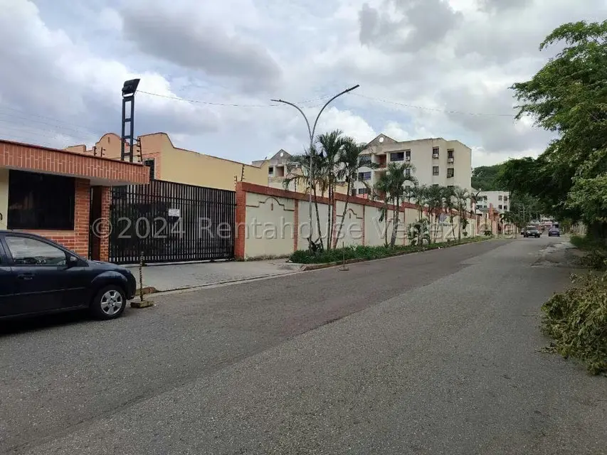 Townhouse (Duplex) en Venta en Tazajal, Carabobo - 2