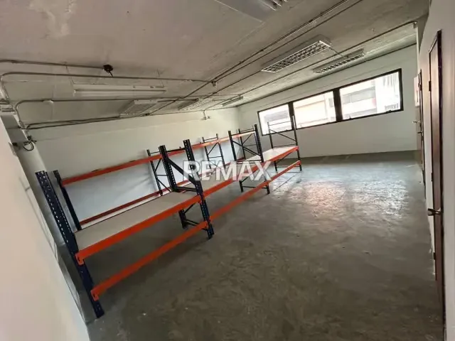 Alquiler oficina Los Cortijos 3C - 20