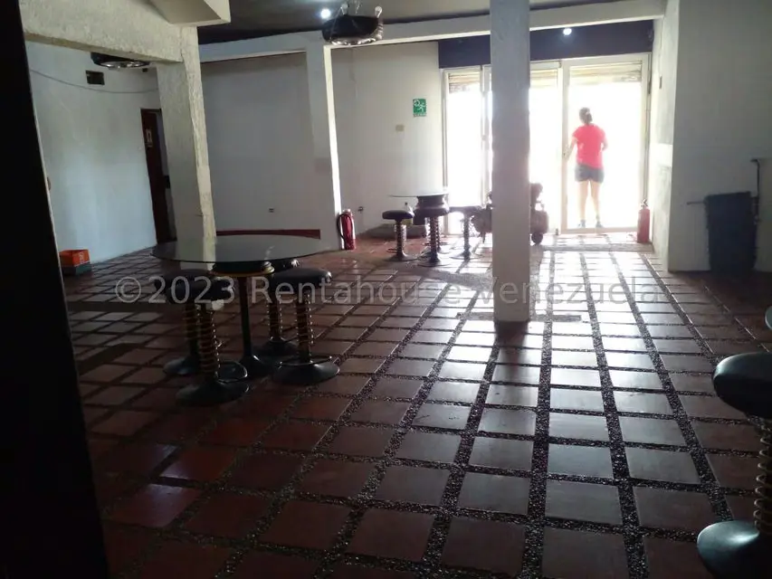 Local Comercial en Venta en Circunvalacion Uno, Zulia - 12