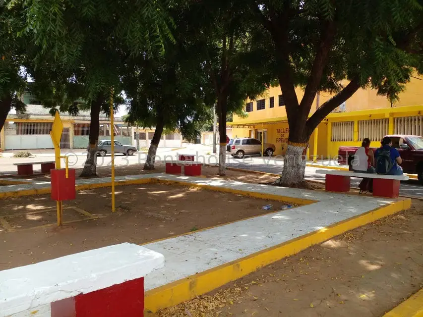 Local Comercial en Venta en Circunvalacion Uno, Zulia - 29
