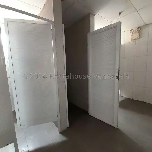 Local Comercial en Alquiler en Centro, Lara - 13