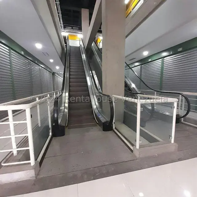 Local Comercial en Alquiler en Centro, Lara - 22