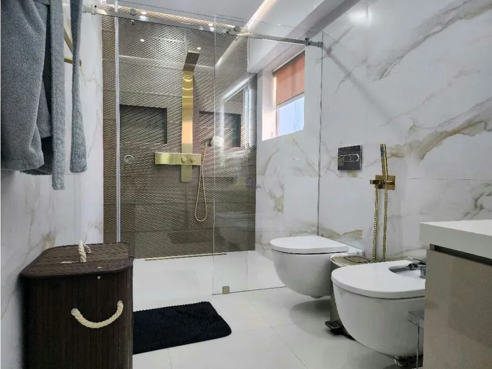 Se vende casa amoblada y equipada Caurimare 700m2 - 31
