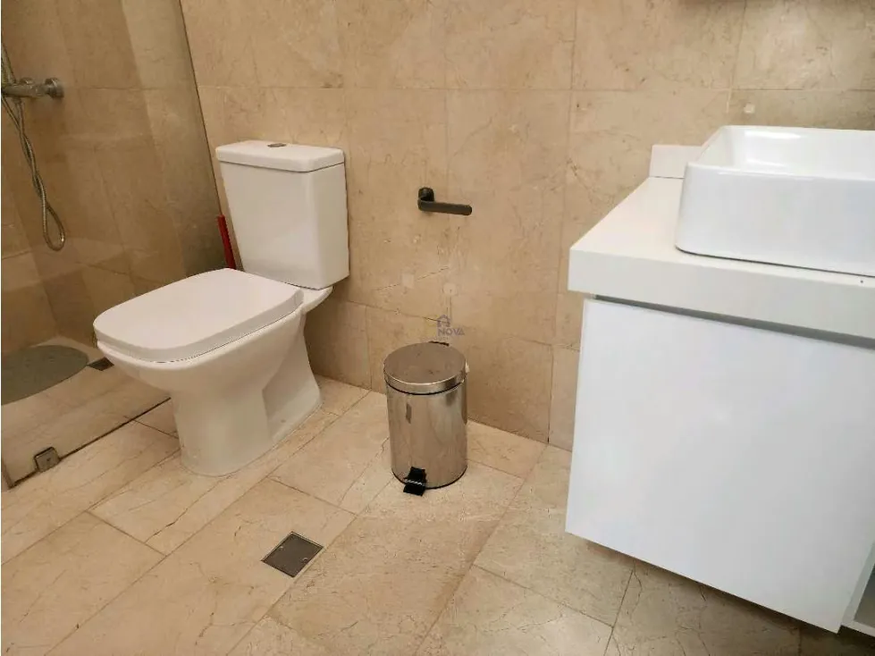 Se vende casa amoblada y equipada Caurimare 700m2 - 38
