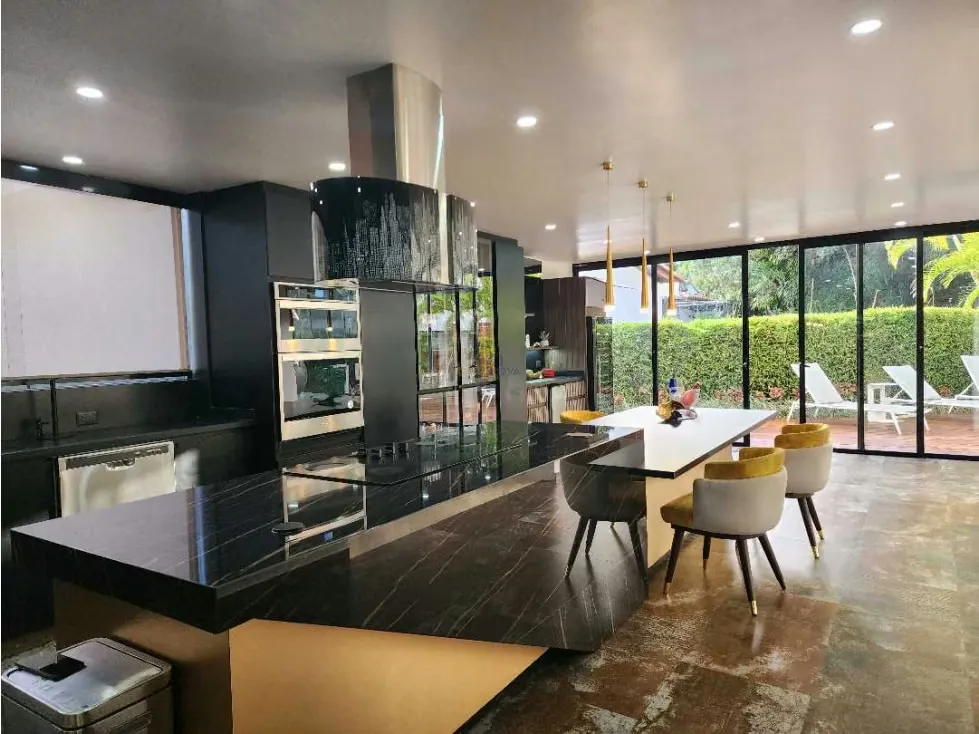 Se vende casa amoblada y equipada Caurimare 700m2 - 41